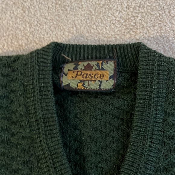 Men’s sweater - Picture 3 of 5